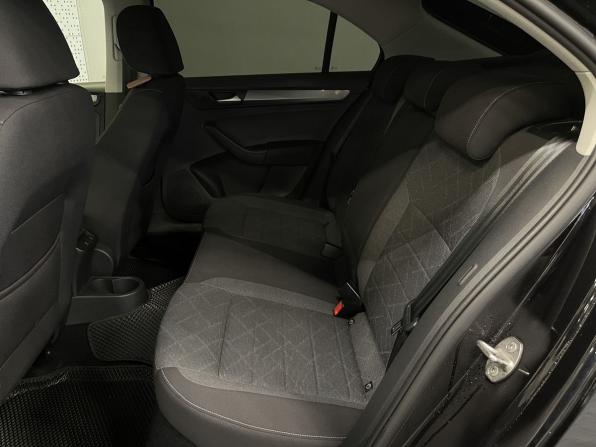Volkswagen Polo VI с пробегом 2021 года, цена 885 000 рублей, 63080 км, лифтбек, Автокод Объявления