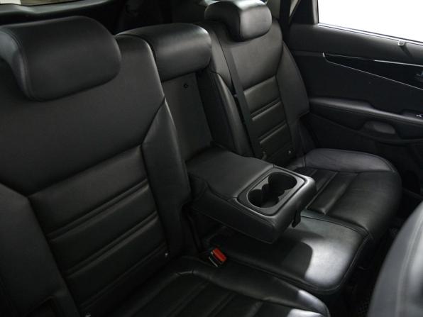 Kia Sorento III Prime Рестайлинг с пробегом 2018 года, цена 2 648 000 рублей, 70467 км, внедорожник, Автокод Объявления