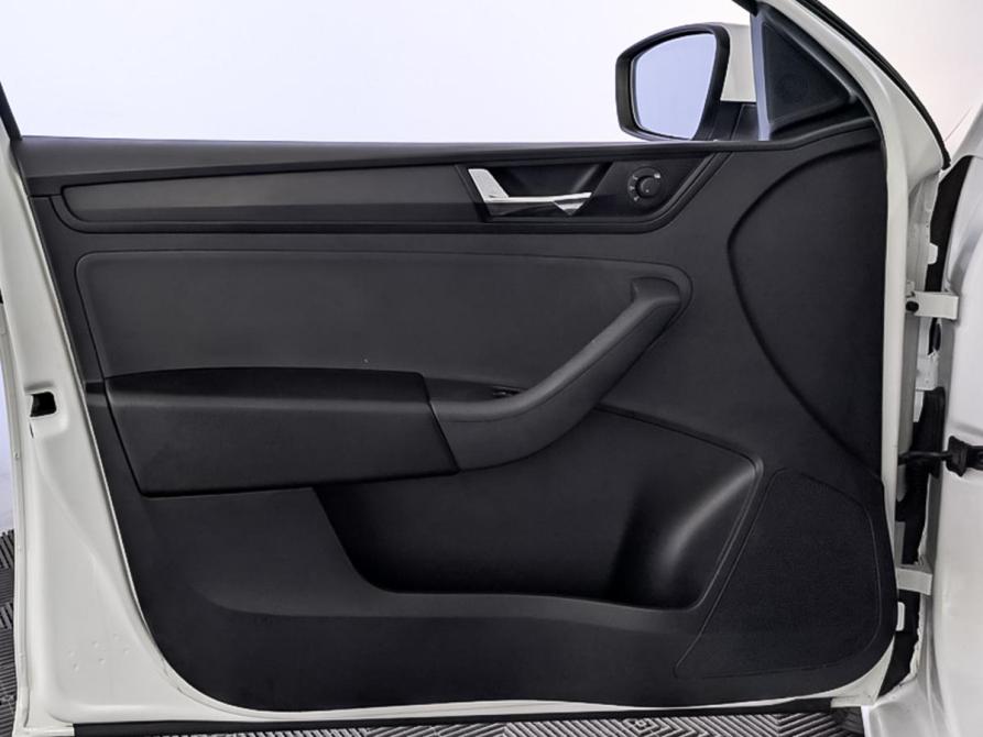 Skoda Rapid I Рестайлинг Москва  - изображение 18