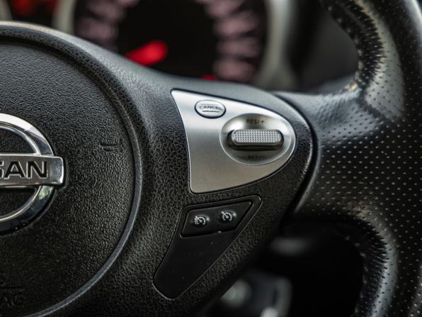 Nissan Juke I с пробегом 2013 года, цена 998 000 рублей, 107090 км, внедорожник, Автокод Объявления