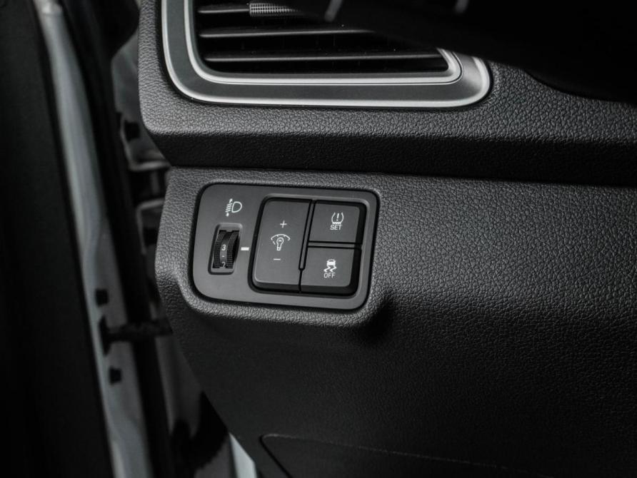 Hyundai Solaris II Рестайлинг Воронеж  - изображение 12