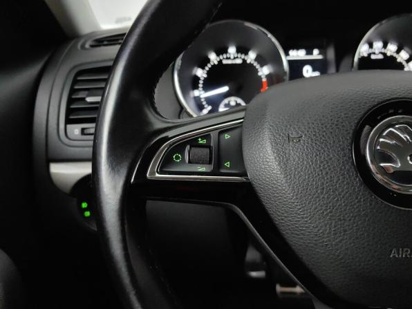 Skoda Yeti I Рестайлинг с пробегом 2014 года, цена 1 495 000 рублей, 118000 км, внедорожник, Автокод Объявления