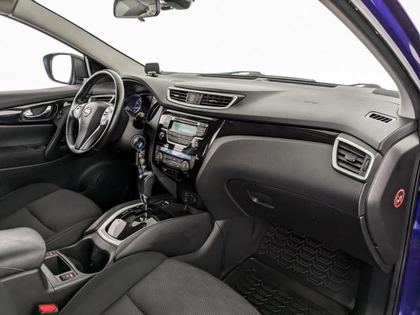 Nissan Qashqai II с пробегом 2016 года, цена 1 635 000 рублей, 96504 км, внедорожник, Автокод Объявления