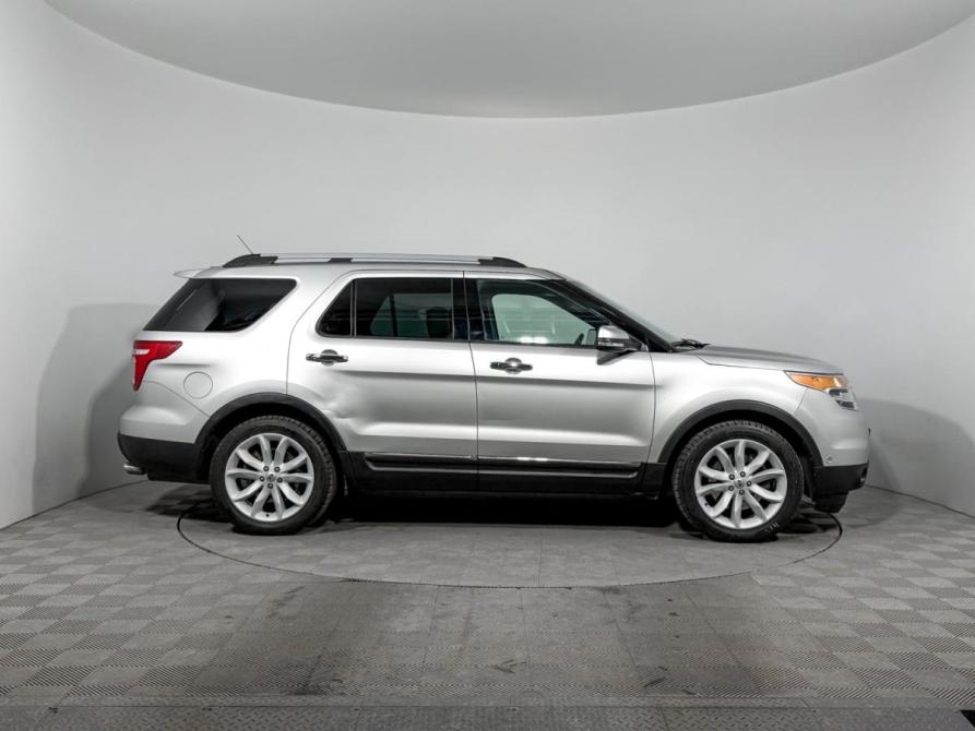 Ford Explorer V Санкт-Петербург  - изображение 4