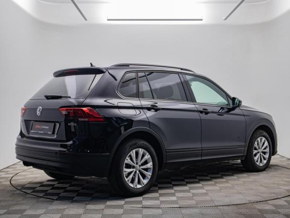 Volkswagen Tiguan II с пробегом 2019 года, цена 2 195 000 рублей, 120307 км, внедорожник, Автокод Объявления