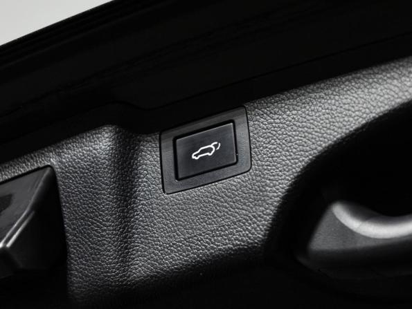 Hyundai Santa Fe III Рестайлинг с пробегом 2017 года, цена 1 799 777 рублей, 213244 км, внедорожник, Автокод Объявления