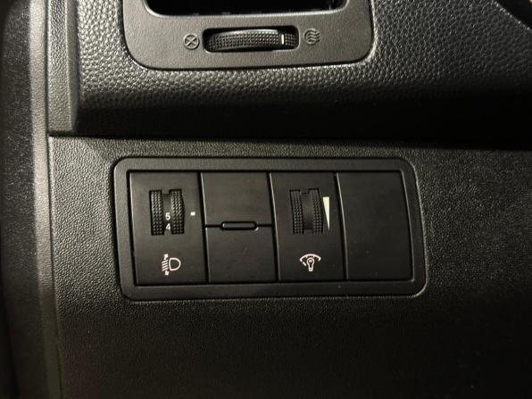 Kia Venga I с пробегом 2012 года, цена 1 050 000 рублей, 98202 км, минивэн, Автокод Объявления