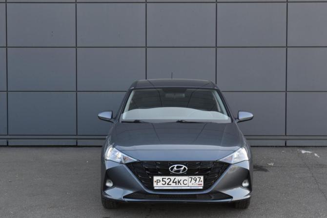 Hyundai Solaris II Рестайлинг с пробегом 2021 года, цена 1 330 000 рублей, 85154 км, седан, Автокод Объявления