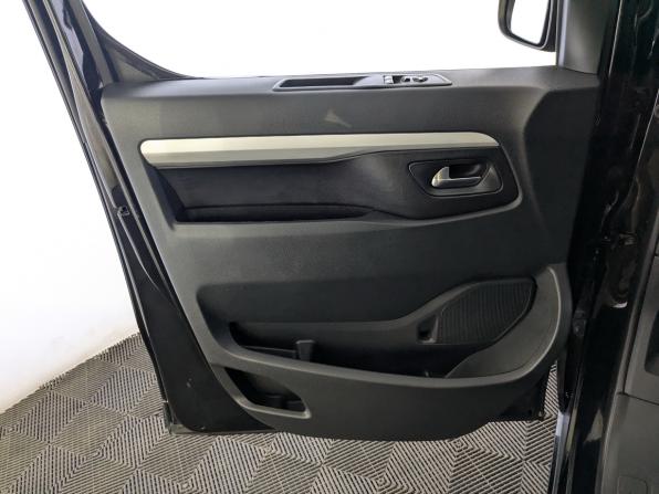 Citroen SpaceTourer I с пробегом 2020 года, цена 3 330 000 рублей, 143258 км, минивэн, Автокод Объявления
