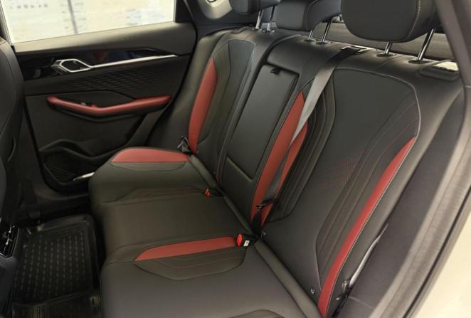 Новый Geely Coolray I Рестайлинг 2 2026 года, цена 2 914 990 рублей, внедорожник, Автокод Объявления