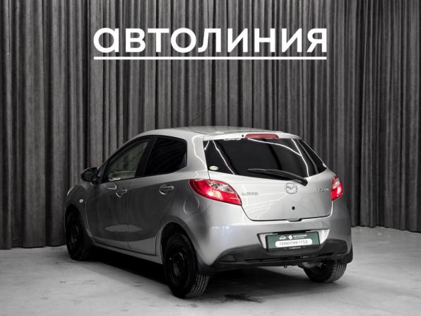 Mazda Demio III (DE) с пробегом 2010 года, цена 680 000 рублей, 120000 км, хэтчбек, Автокод Объявления