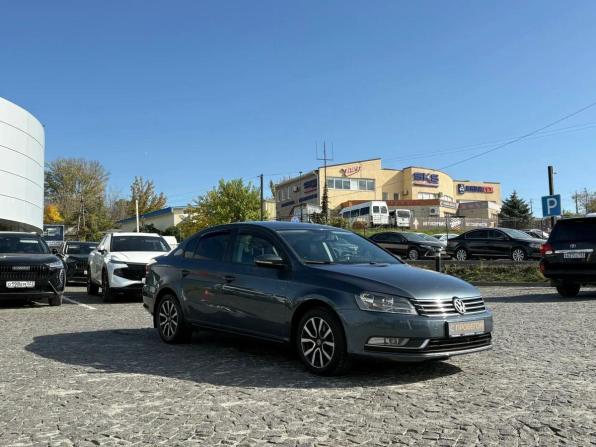 Volkswagen Passat B7 с пробегом 2011 года, цена 800 000 рублей, 280785 км, седан, Автокод Объявления