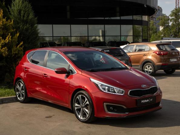 Kia Ceed II Рестайлинг с пробегом 2016 года, цена 1 098 000 рублей, 161995 км, хэтчбек, Автокод Объявления