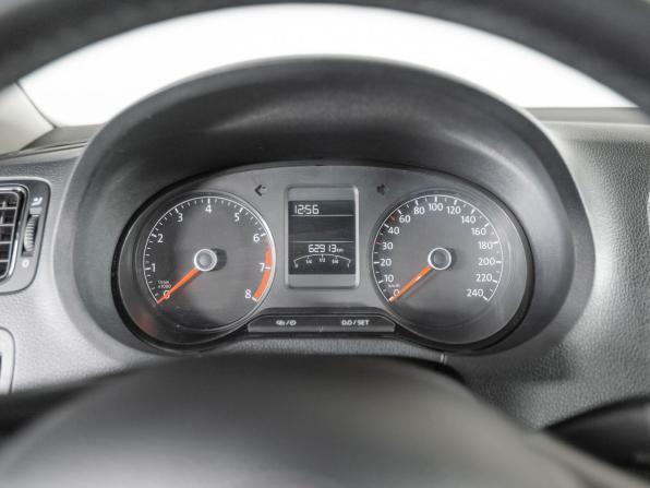Volkswagen Polo V Рестайлинг с пробегом 2017 года, цена 1 291 000 рублей, 62913 км, седан, Автокод Объявления