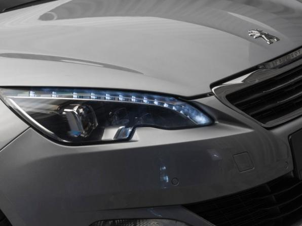 Peugeot 308 II с пробегом 2014 года, цена 1 180 000 рублей, 149928 км, хэтчбек, Автокод Объявления