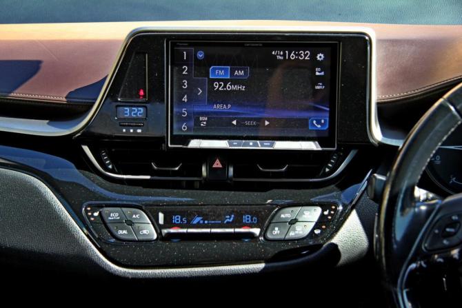 Toyota C-HR I с пробегом 2017 года, цена 1 614 800 рублей, 103412 км, внедорожник, Автокод Объявления