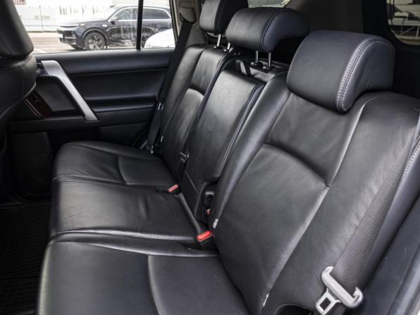 Toyota Land Cruiser Prado 150 Series Рестайлинг 1 с пробегом 2016 года, цена 4 288 000 рублей, 138101 км, внедорожник, Автокод Объявления