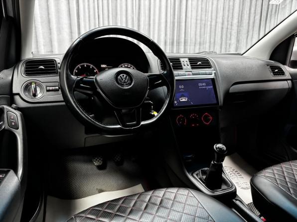 Volkswagen Polo V Рестайлинг с пробегом 2016 года, цена 999 000 рублей, 164133 км, седан, Автокод Объявления