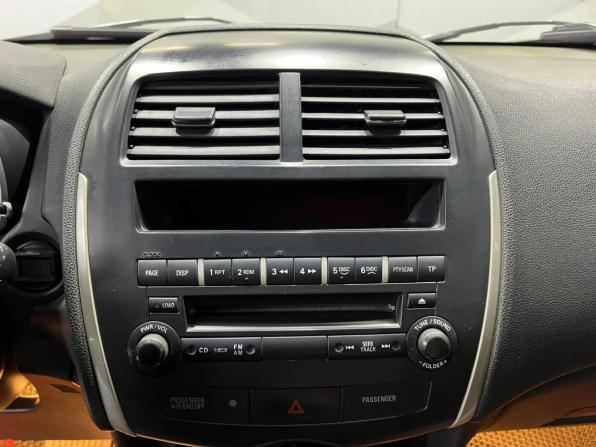 Mitsubishi ASX I с пробегом 2012 года, цена 950 000 рублей, 239889 км, внедорожник, Автокод Объявления