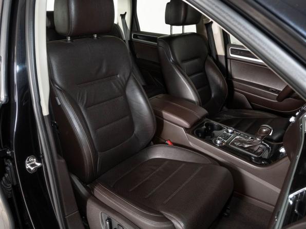 Volkswagen Touareg II Рестайлинг с пробегом 2016 года, цена 3 060 000 рублей, 275067 км, внедорожник, Автокод Объявления