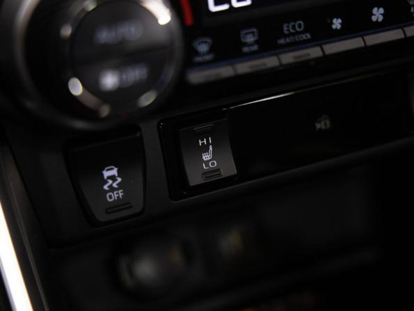 Toyota RAV4 V (XA50) с пробегом 2024 года, цена 3 999 000 рублей, 34590 км, внедорожник, Автокод Объявления