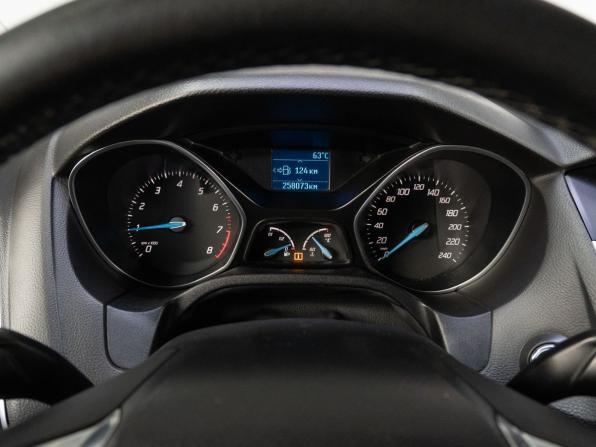 Ford Focus III с пробегом 2011 года, цена 709 000 рублей, 258070 км, хэтчбек, Автокод Объявления