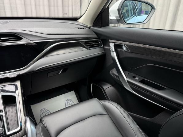 Geely Atlas Pro с пробегом 2022 года, цена 2 249 000 рублей, 66097 км, внедорожник, Автокод Объявления