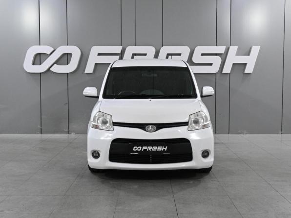 Toyota Sienta I Рестайлинг 2 с пробегом 2012 года, цена 949 000 рублей, 120249 км, компактвэн, Автокод Объявления