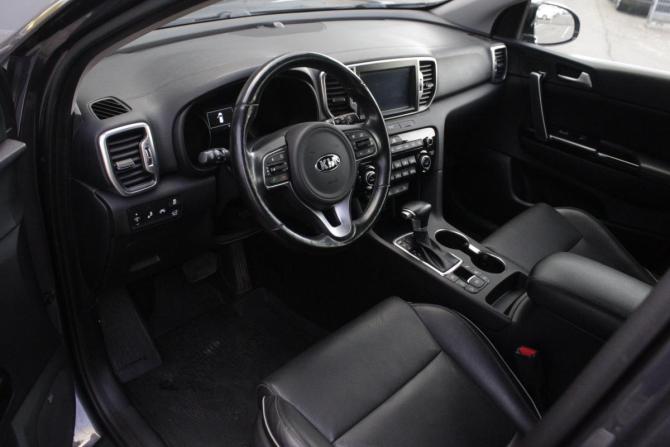 Kia Sportage IV Рестайлинг с пробегом 2018 года, цена 2 190 000 рублей, 131190 км, внедорожник, Автокод Объявления