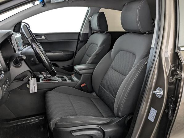 Kia Sportage IV с пробегом 2018 года, цена 1 790 000 рублей, 173070 км, внедорожник, Автокод Объявления