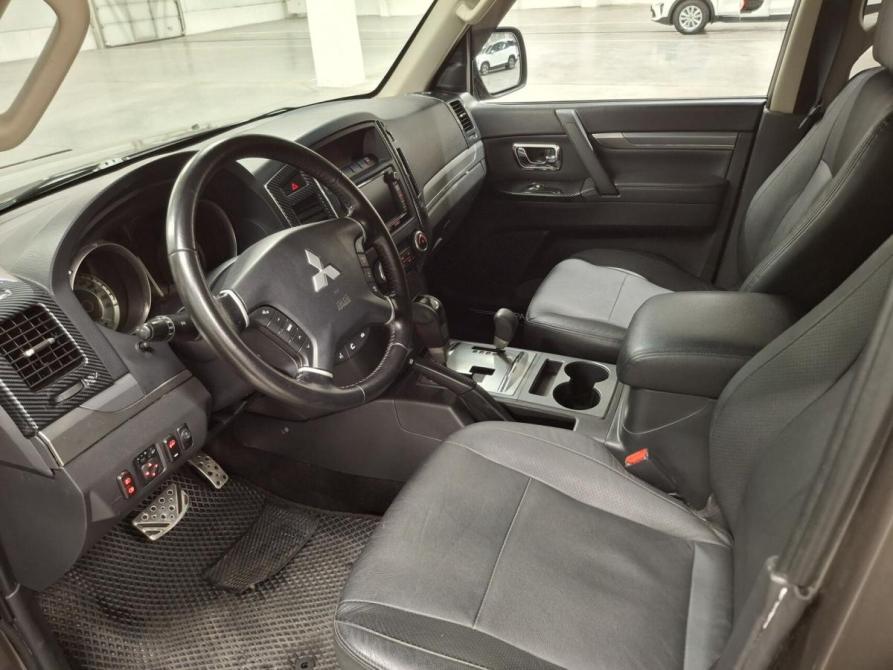 Mitsubishi Pajero IV Рестайлинг 1 Казань  - изображение 20