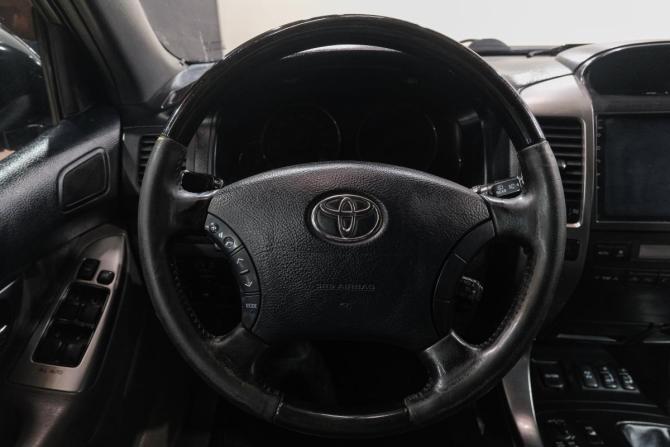 Toyota Land Cruiser Prado 120 Series с пробегом 2008 года, цена 2 819 000 рублей, 270000 км, внедорожник, Автокод Объявления