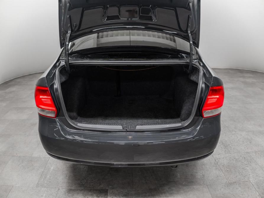 Volkswagen Polo V Красноярск  - изображение 18