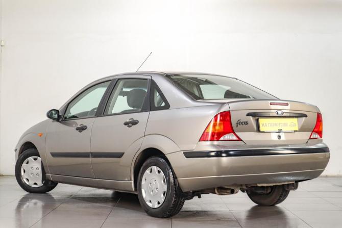 Ford Focus I Рестайлинг с пробегом 2003 года, цена 449 000 рублей, 198000 км, седан, Автокод Объявления