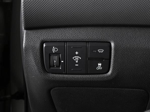 Hyundai Creta I с пробегом 2017 года, цена 1 849 000 рублей, 80656 км, внедорожник, Автокод Объявления