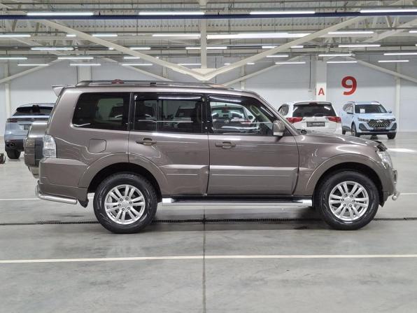 Mitsubishi Pajero IV Рестайлинг 1 с пробегом 2014 года, цена 2 699 000 рублей, 141501 км, внедорожник, Автокод Объявления