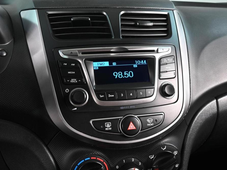 Hyundai Solaris I Рестайлинг Ростов-на-Дону  - изображение 13