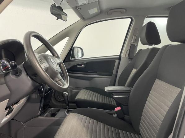 Suzuki SX4 I (Classic) Рестайлинг с пробегом 2012 года, цена 829 900 рублей, 171845 км, хэтчбек, Автокод Объявления