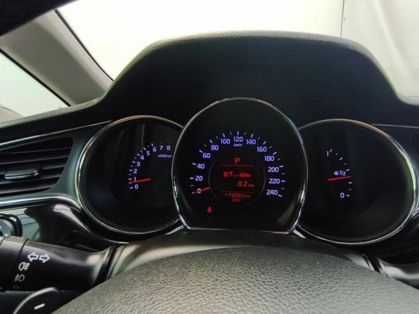 Kia Ceed II Рестайлинг с пробегом 2015 года, цена 1 290 000 рублей, 173582 км, хэтчбек, Автокод Объявления