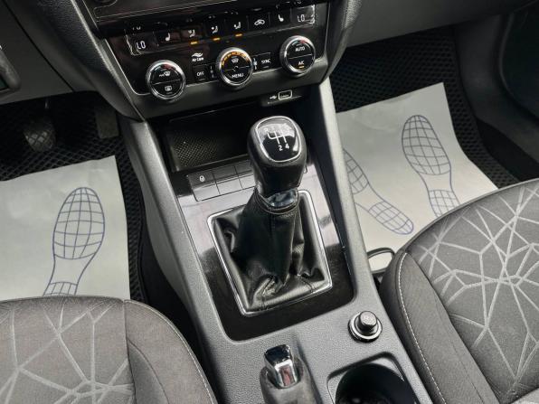 Skoda Octavia III (A7) Рестайлинг с пробегом 2018 года, цена 1 450 000 рублей, 147908 км, лифтбек, Автокод Объявления