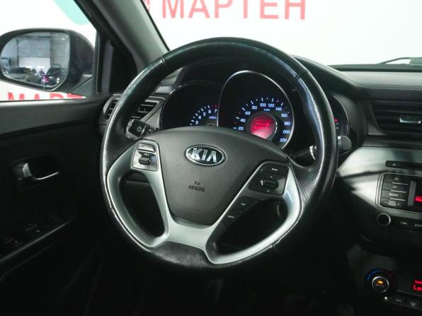 Kia Rio III Рестайлинг с пробегом 2015 года, цена 928 000 рублей, 174661 км, седан, Автокод Объявления