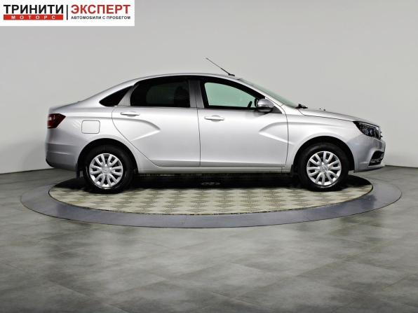 Lada (ВАЗ) Vesta I с пробегом 2018 года, цена 997 000 рублей, 99307 км, седан, Автокод Объявления