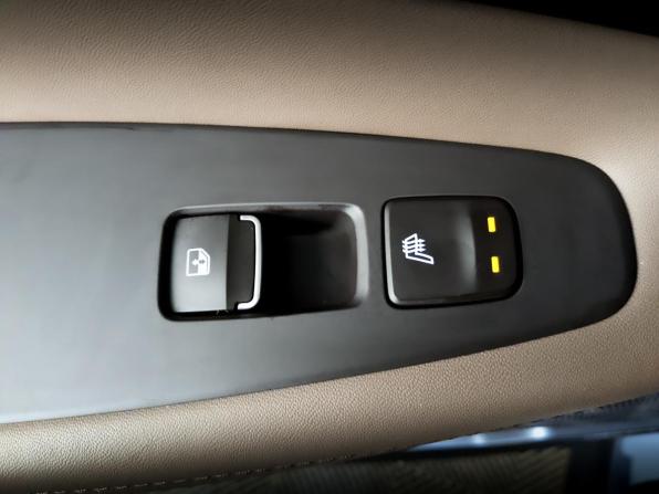 Hyundai Santa Fe IV Рестайлинг с пробегом 2021 года, цена 3 990 000 рублей, 89006 км, внедорожник, Автокод Объявления