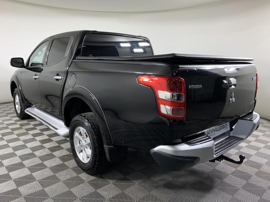 Mitsubishi L200 V Москва  - изображение 7
