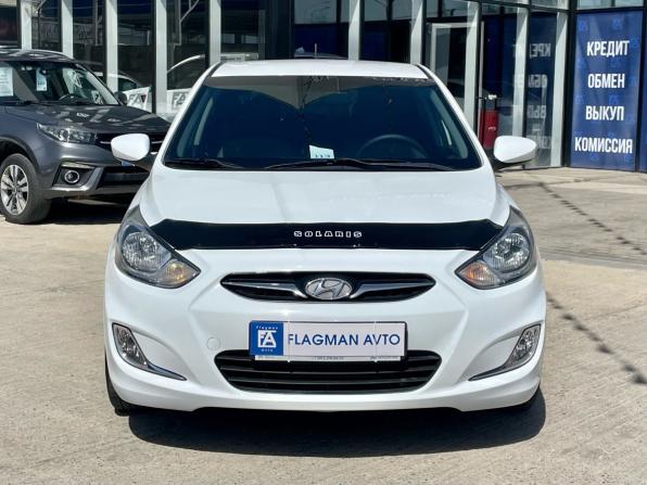 Hyundai Solaris I с пробегом 2014 года, цена 865 000 рублей, 185500 км, хэтчбек, Автокод Объявления