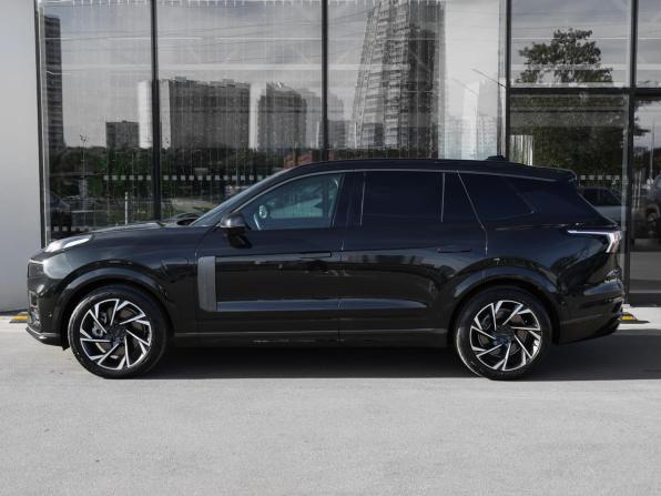 Lynk &amp; Co 09 с пробегом 2021 года, цена 4 898 000 рублей, 48592 км, внедорожник, Автокод Объявления