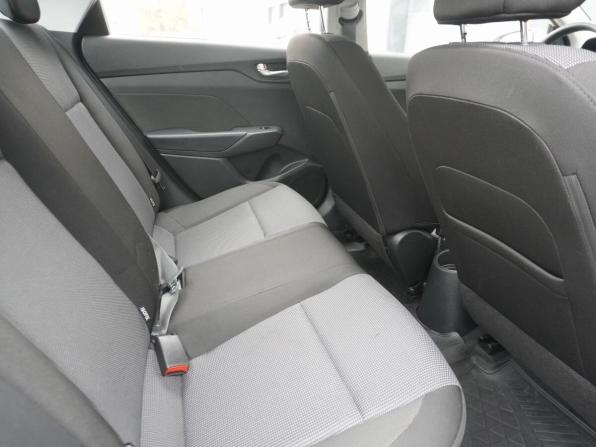 Hyundai Solaris II Рестайлинг с пробегом 2022 года, цена 1 500 000 рублей, 72995 км, седан, Автокод Объявления