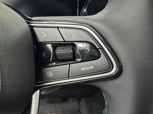 Новый Geely Monjaro I 2025 года, цена 4 558 590 рублей, внедорожник, Автокод Объявления