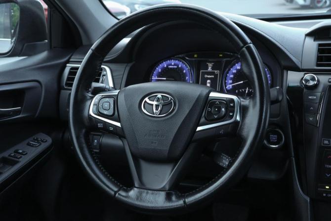 Toyota Camry VII (XV50) Рестайлинг с пробегом 2014 года, цена 1 599 000 рублей, 244095 км, седан, Автокод Объявления