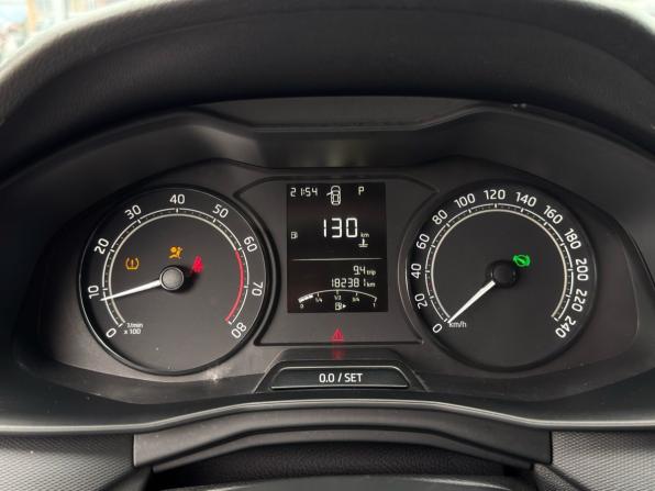Skoda Rapid I Рестайлинг с пробегом 2020 года, цена 980 000 рублей, 182381 км, лифтбек, Автокод Объявления